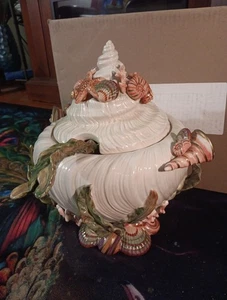Fitz & Floyd Oceana Soup Tureen with Lid &Ladel Multicolor SeaShells Dinnerware - Picture 1 of 9