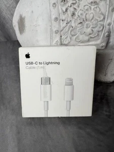Original Apple MUQ93AM/A USB-C to Lightning 1m/3ft Charging Cable - Picture 1 of 5