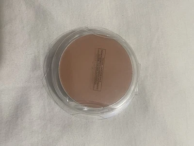 Shiseido Sun Protection Compact Foundation Refill SP10 .42 oz 90567 Tester - Image 1 of 2