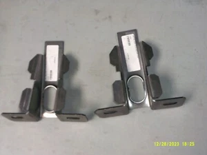 1967-1968 Ford Mustang Inner Trunk Brackets  m298 - Bild 1 von 2