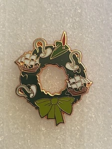 Disney Holiday Wreaths Pin 2023 Christmas Blind Box - Peter Pan Wreath - Picture 1 of 2