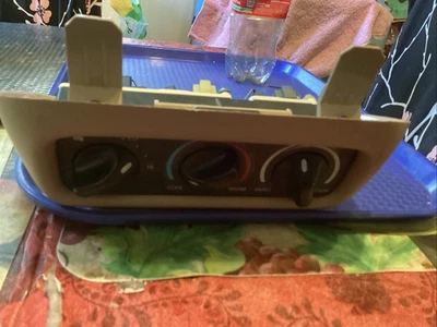 2000-2005 Ford Navigator Expedition Excursion Overhead Rear Climate  Control OEM - Image 1 of 4