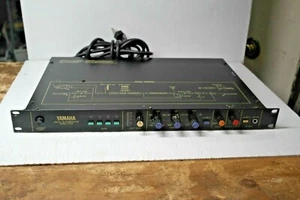 Yamaha Digital Reverberation/Reverb Model R1000 For Parts or Repair - Picture 1 of 7