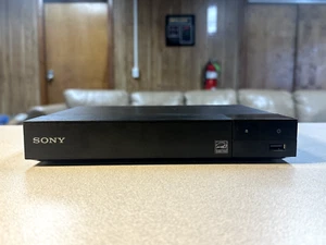 Reproductor de discos Blu-ray/DVD Sony BDP-S1700 - Imagen 1 de 10