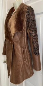 Chaqueta Desigual Moto Marrón Imitación Cuero Bordada Usable Arte Boho Chic 38 M - Imagen 1 de 12