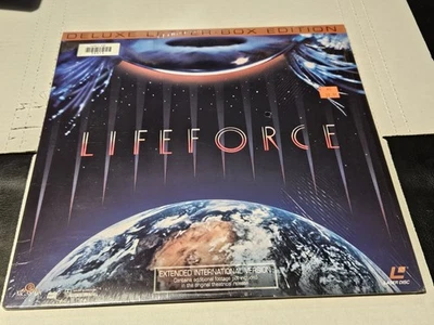 LIFEFORCE SCI-FI FANTASY LASER DISC 1985 LETTERBOX EDITION EXTENDED INTL PLAY NM - Image 1 of 2