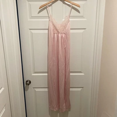 Maxi camisón sin mangas vintage rosa con ribete de encaje largo completo Foto 1 de 4