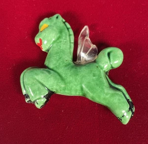 Vtg Elzac of Hollywood Brooch Green Pegasus Pony Ceramic With Clear Lucite Wing - Picture 1 of 9
