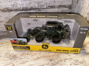 1/50 John Deere High Detail Construction 624K Wheel Loader Military Green Ertl - Picture 1 of 9