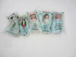 2004 McDonald's Happy Meal MADAME ALEXANDER Menge neu versiegelt Pinocchio, Vogelscheuche - Bild 1 von 6