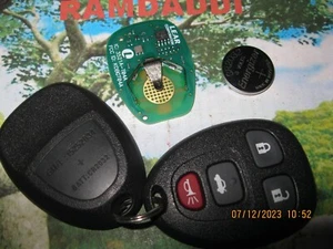 New Old Stock OEM GM 15252034 Remote Key Fob Malibu Solstice Grand Prix G5 G6 - Picture 1 of 4