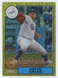 2022 Topps Chrome Silver Pack Mojo Refractor Card #T87C2-13 Julio Urias - Picture 1 of 1