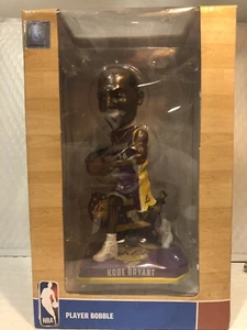 Kobe Bryant #24 NBA Player Bobble (für immer Sammlerstücke) - Bild 1 von 9