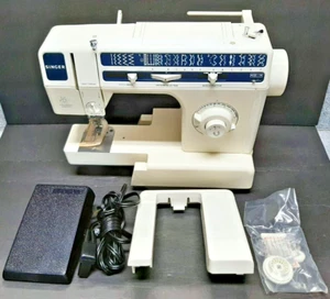 Singer Delux Free Arm Sewing Machine 5040 C Tested W/Pedal - Picture 1 of 24