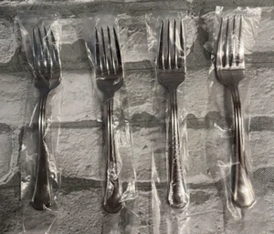 4 Pc Reed & Barton ARLINGTON NEWTON Salad Forks Stainless Steel 18/10 - Picture 1 of 7