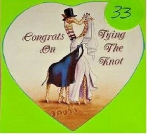 18" Congrats on Tying the Knot Giraffe Heart Mylar Balloon without self sealer - Picture 1 of 1