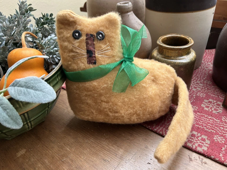 Primitive Ginger Brown  Kitty Cat  Green Bow   Shelf Sitter  Christmas Winter - Image 1 of 1