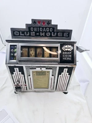 Estimulador de comercio de póker Daval Chicago Clubhouse funcionando Foto 1 de 4