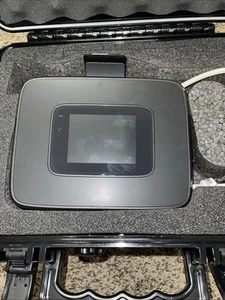 Aerocrine Niox Vero 12-1000 Monitor with Hard Case - Picture 1 of 3