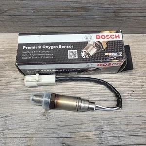 Bosch 15716 Oxygen Sensor - Picture 1 of 3