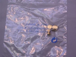 3 ITT Cannon 050-678-0000-310 Precision SMA Right Angle Plug to Jack Adapter Au - Picture 1 of 1