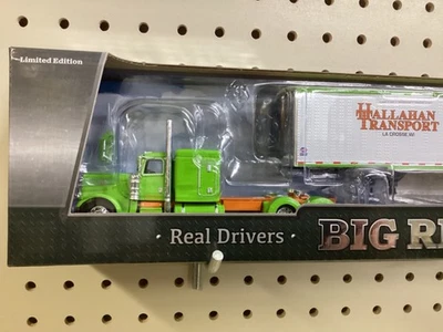 1:64 DCP by First Gear Big Rigs Peterbilt Hallahan Transport Set - Image 1 of 4