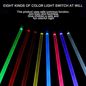 Un par de palos brillantes que brillan en la oscuridad palos para suministros de fiesta conciertos ZYWP - Imagen 1 de 11