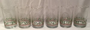 Set of 6 Vintage Arbys Christmas Holly Berry Pattern Glasses 1983 - Picture 1 of 12