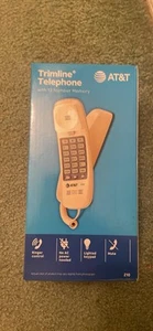 AT&T 210 Basic Trimline Telefon przewodowy Pojedyncza linia Nie wymaga zasilania prądem przemiennym Beżowy - Zdjęcie 1 z 2