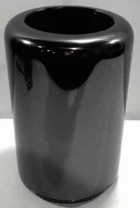 Apple Mac Pro A1481 6-Core Xeon E5-1650 V2 @ 3.5GHz 32GB RAM 512GB SSD D500 WIFI - Afbeelding 1 van 3