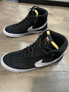 Nike Blazer Mid 77 Black Suede Men US 10 Free Shipping - Picture 1 of 6