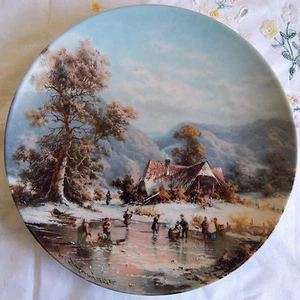 "Pescatore di ghiaccio sullo stagno del villaggio" di Ludwig Muninger Plate (7,75") Fürstenberg - Foto 1 di 3