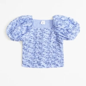Abercrombie Kids Emerson Puff Sleeve Top Light Blue Girls 5/6 - Picture 1 of 7