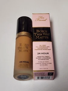 Base mate Too Faced Mocha Born This Way 24 horas tamaño completo  - Imagen 1 de 2