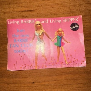Vintage LIVING BARBIE AND LIVING SKIPPER Small Booklet Catalog 1970 MATTEL - Picture 1 of 5
