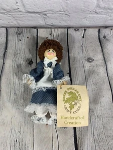 Vintage handgefertigte Puppe aus Silber Dollar City MO. Erstellt von der Handwerksgilde - Bild 1 von 5