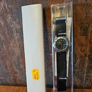 OVP - Vintage Armbanduhr Herren/ Damen/ Divers VW Polo - mit orig. Box - Bild 1 von 2