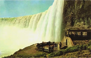 Postcard:  Plaza below Horseshoe Falls -- Niagara Falls --- Ontario, Canada - Picture 1 of 2