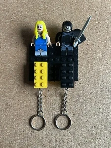 Maßgeschneidert Upcycled GOT Jon Snow & Daenerys Lego Schlüsselhalter 2 x Lego Schlüsselanhänger - Bild 1 von 1