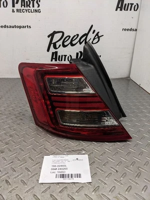 Cuarto de luz trasera del conductor montado en panel para 13-19 TAURUS 1138278 Foto 1 de 4