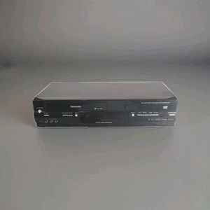 Toshiba DVD/VCR Combo SD-V295KU - ohne Fernbedienung - getestet - Bild 1 von 18