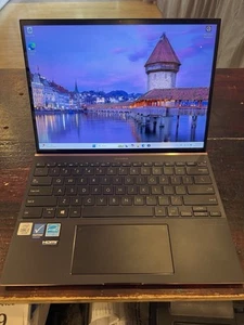 ASUS UX393JA-XB77T 13,9" 3K UHD Touch i7-1065G7 16GB RAM 1TB SSD Windows 11 Pro - Bild 1 von 11