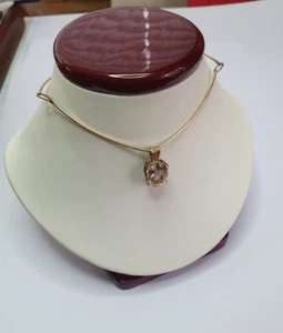 Rosewood pendant display with faux Ivory leather(Pendant and chain not included) - Foto 1 di 6