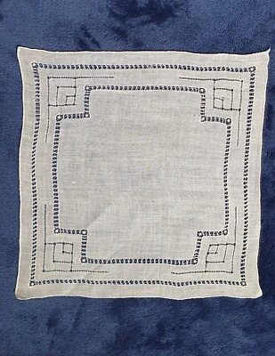 linge ancien - mouchoir de mariage  ou communion en linon et  jours fantaisie - Photo 1/3