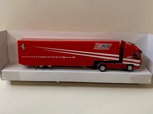 Ferrari LKW Transporter Vettel Formel1 New Ray 1/87 1:87 #5 F1 H0 - Picture 1 of 2