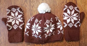 Snowflake Design Brown Winter Hat & Mittens Set, Pom Pom Beanie Cap Child Size - Picture 1 of 9