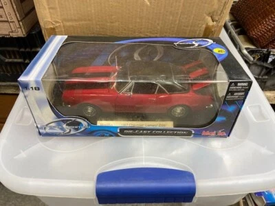 1967 Chevrolet Camaro Z/28 Sports Car 1/18 Maisto Special Edition NIB In Box - Image 1 of 4