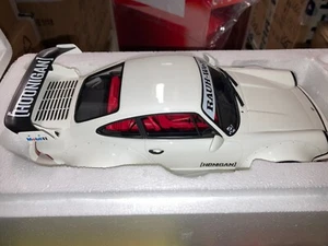 GT0732 GT SPIRIT 1:18 PORSCHE 911 964 RWB WEISS SEHR SELTEN NEU VERSAND WELTWEIT - Bild 1 von 13