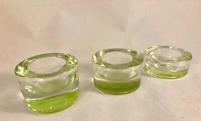 Candelabros de vidrio verde lima Tealight ETIQUETA, juego grueso 3, tamaño surtido, nuevo en caja Foto 1 de 4