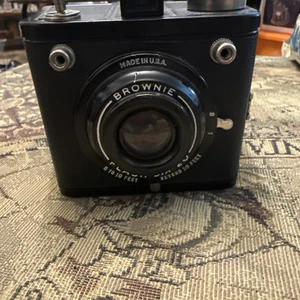 Vintage 1940s KODAK Camera Brownie Flash Six-20 Box-type Trapezoid Case Clean - Picture 1 of 13